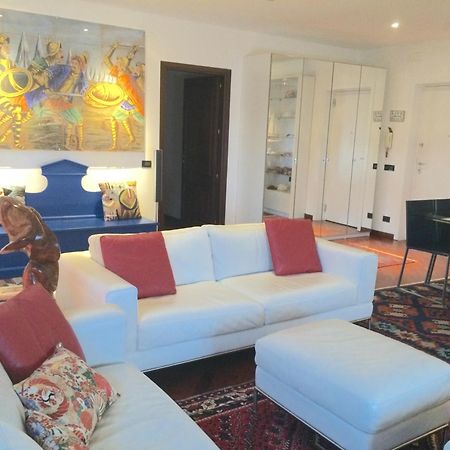 Mondello Luxury Apartment On The Beach Экстерьер фото