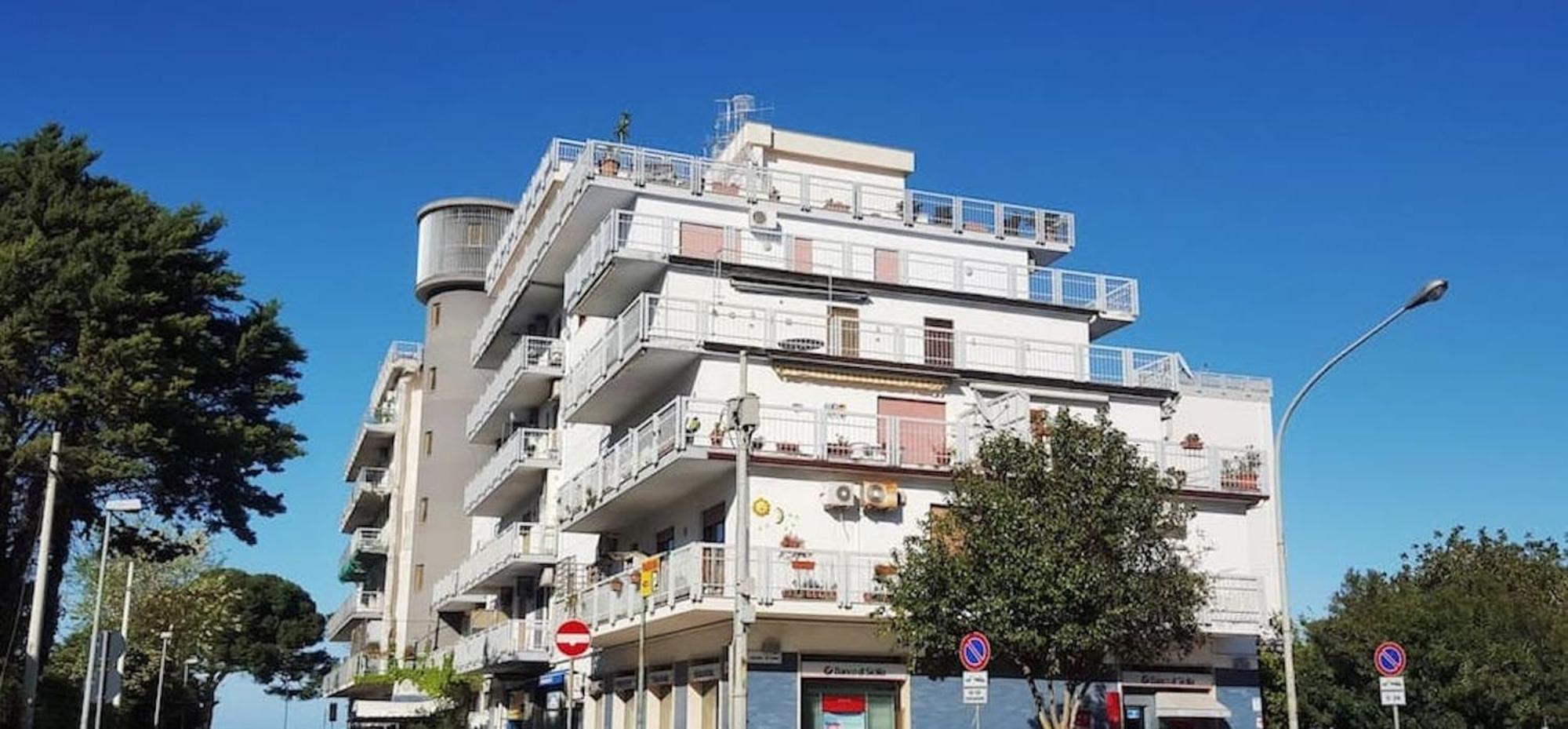 Mondello Luxury Apartment On The Beach Экстерьер фото