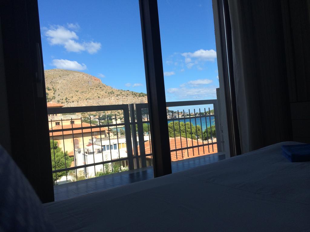Mondello Luxury Apartment On The Beach Экстерьер фото