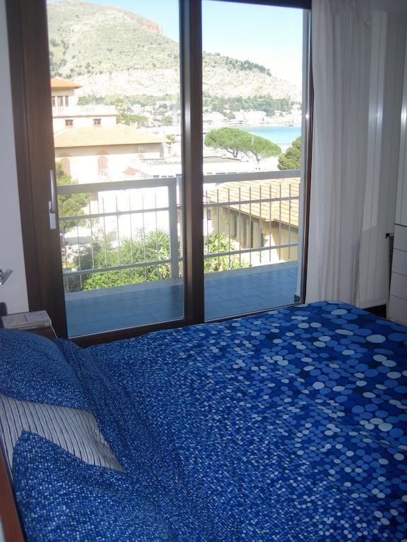 Mondello Luxury Apartment On The Beach Номер фото